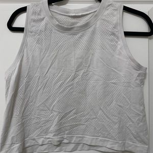 Lulu lemon cropped workout tank size 4